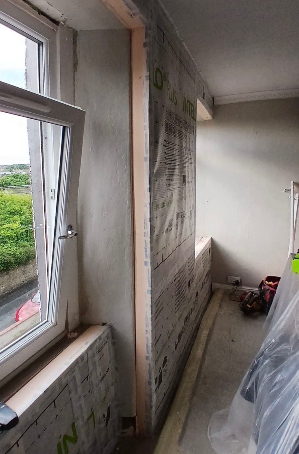 Step 3 — Completed vapour barrier